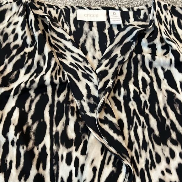 Womens Chico's Silky Animal Print Ruffles Stylish sleeveless 0 (small 4) Leopard - Picture 3 of 16